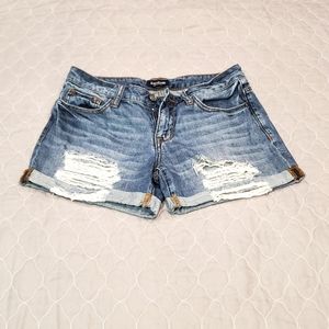 Bebe Distressed Jean Shorts! Size 29